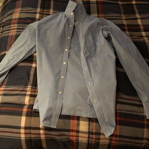 Blue Gingham Thompson stretch dress shirt by J Crew. Medium. Great condition.